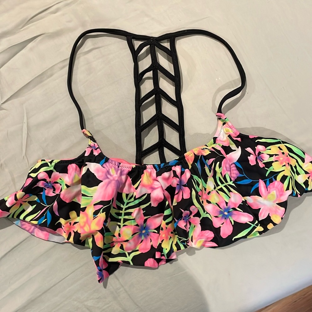 VS Pink swim top